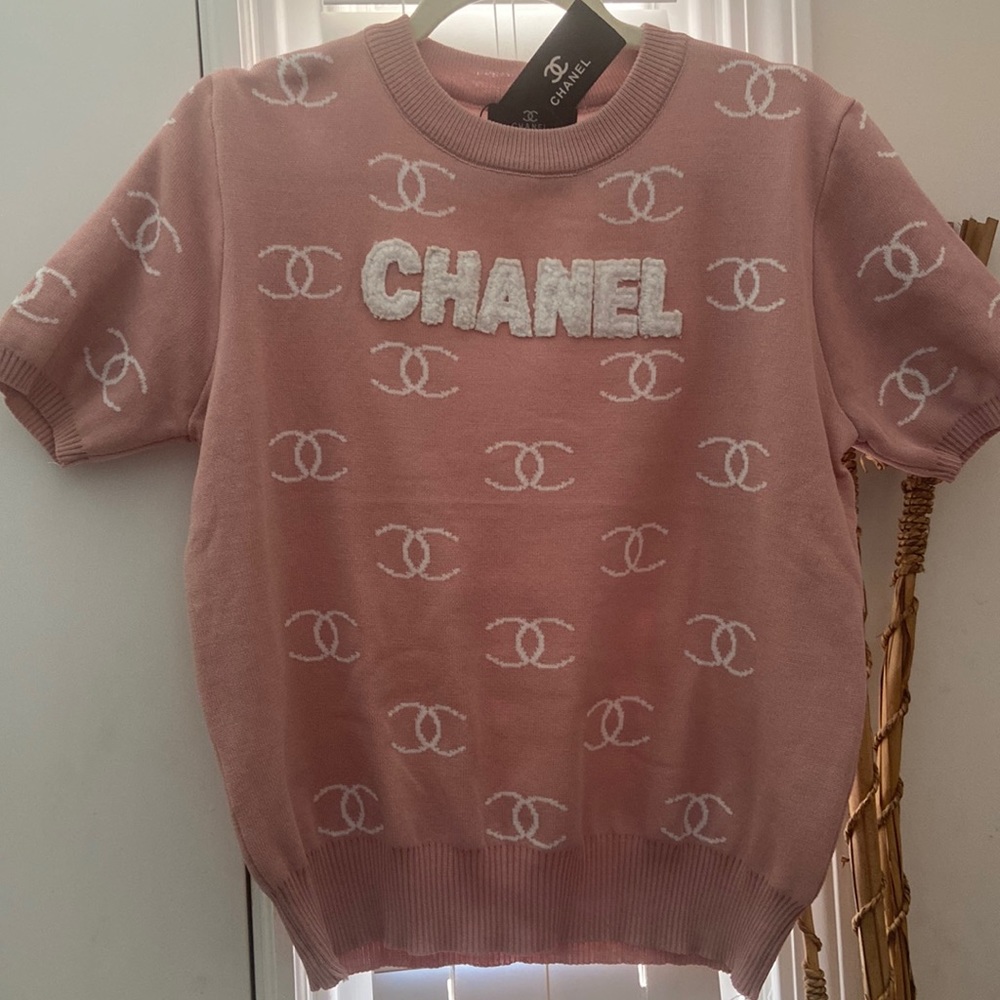 Brand new sweater SOLD SOLD SOLD